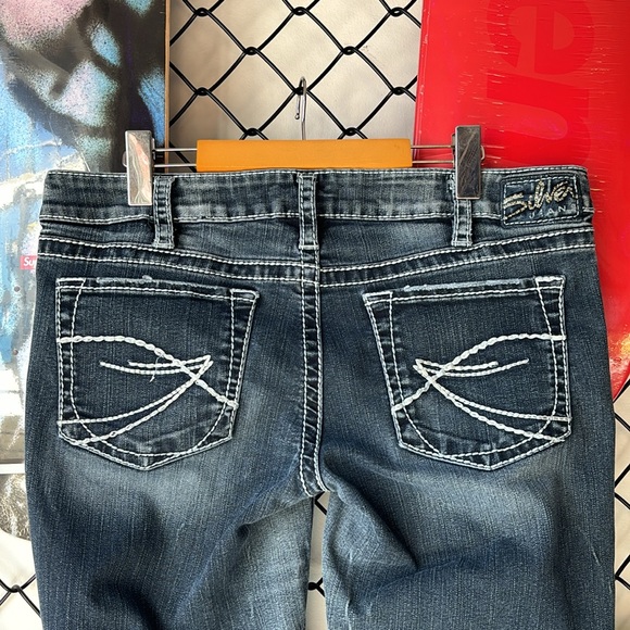 Silver Jeans Aiko Bootcut - Picture 5 of 7